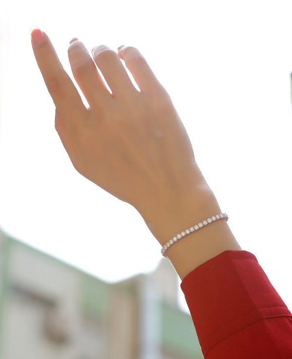 Square Tennis Bracelet Moissanite - Cristiera - Image 5