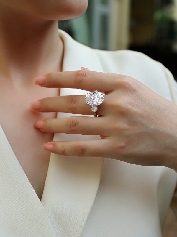 925 Women Sterling Silver Moissanite Ring - Cristiera - Image 4