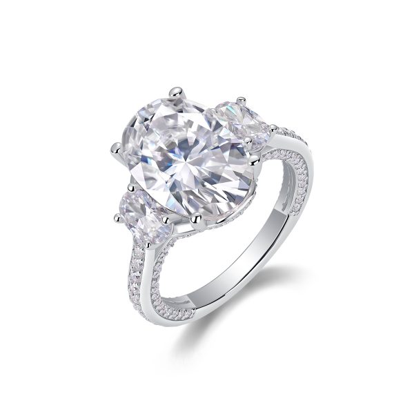 Silver Oval Cut Moissanite Engagement Ring - Cristiera