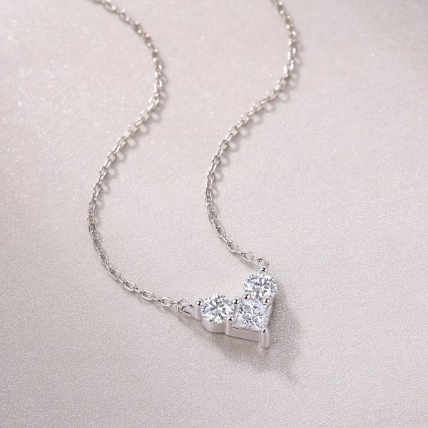 Women Silver Moissanite Heart Necklace - Cristiera - Image 6